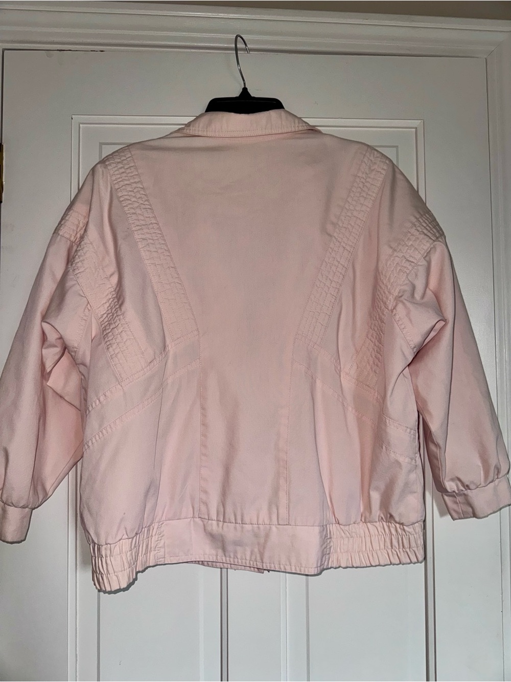 Vintage Women's Light Pink Bomber Jacket - Picture 2 of 5